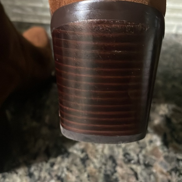 27 Edit suede booties. Size 9 VGUC.  Brown - Picture 5 of 7